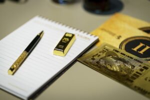 В края на Април: Златна възможност ще дойде за 3 зодии! 8 gold is money 3055758 1280