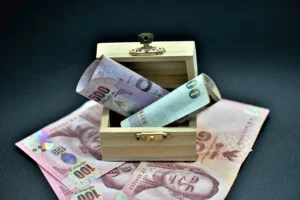 money 3545832 1280.jpg