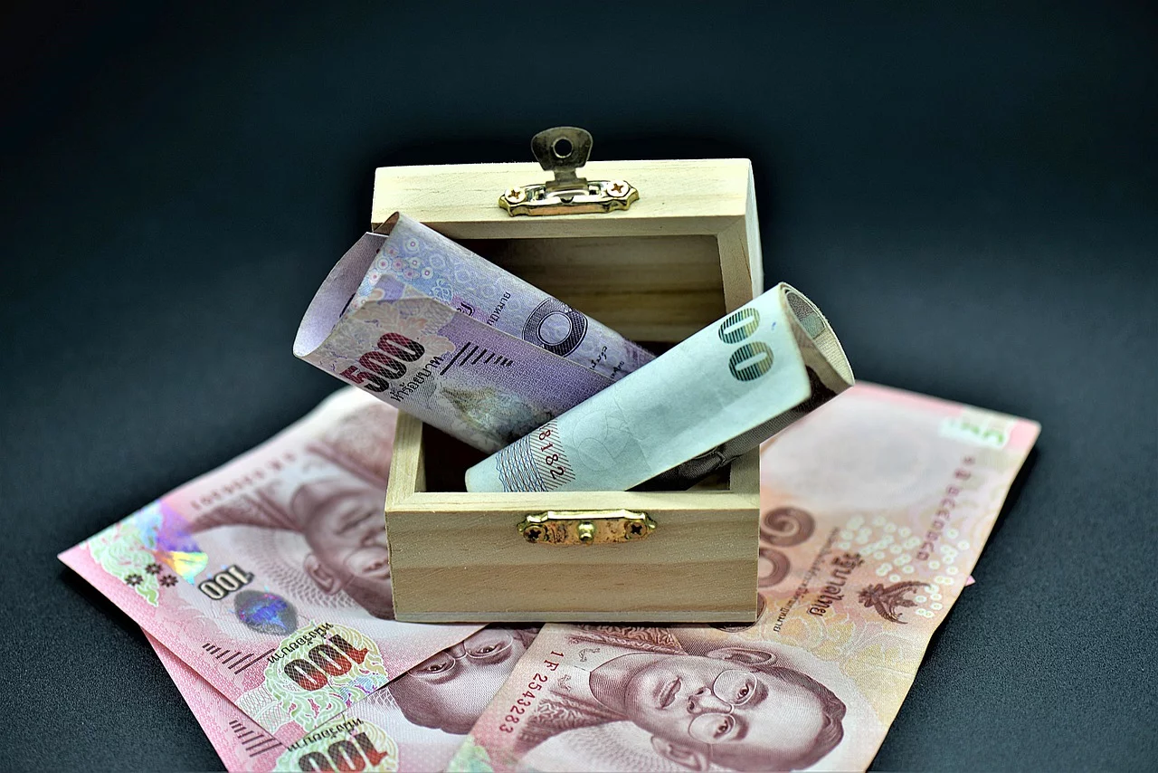 money 3545832 1280.jpg