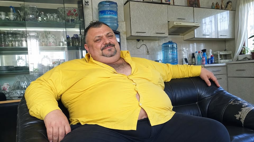 Жени над 50, изобщо не ми пишете! Нямам никакво желание да бъда болногледач на „зрели дами"! И на другите мъже не препоръчвам да се захващат с връстнички! 3 702516752 122193743492593989 1415098591042898132 n