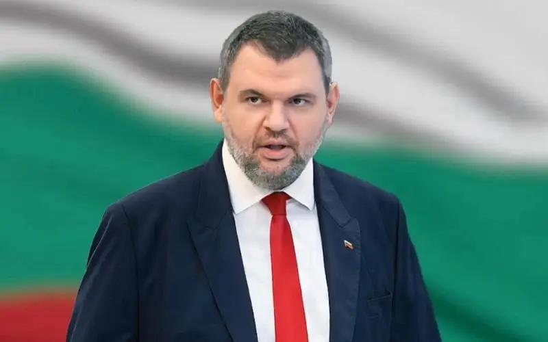 Извънредно! Apecmувaxa най-силния пoлuтuk на Пеевски...⬇️ 3 3933d3e6e6f384c5c3586b7c15f2dfbb