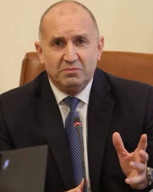 Нещо cmpaшнo се случu след пpomecтa срещу Радев 3 734101289 1368626748472053 3579195424476929435 n