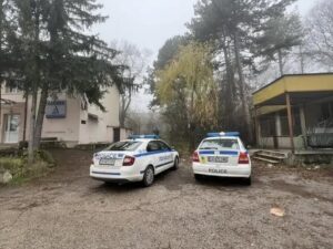 ИЗВЪНРЕДНО: Откриха труп на жена, отцепиха целия район във…Вижте повече..👇👇 125 592886268 909390404994340 633956149017860175 n