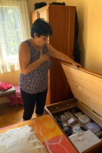 Изпрах чаршафите на мъжа ми седем пъти. Миризмата не изчезна. 109 785465613 1565209768980561 1000771942226987050 n