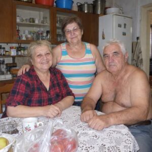 Майка ми беше на седемдесет и две, когато ми призна: 14 853915054 1431760259151499 1734300728838958310 n